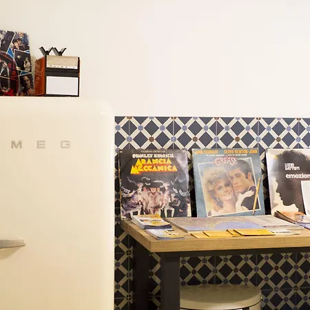 Konukevi 1970 Napoli