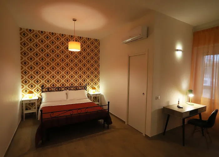 Pensión 1970 Nápoles