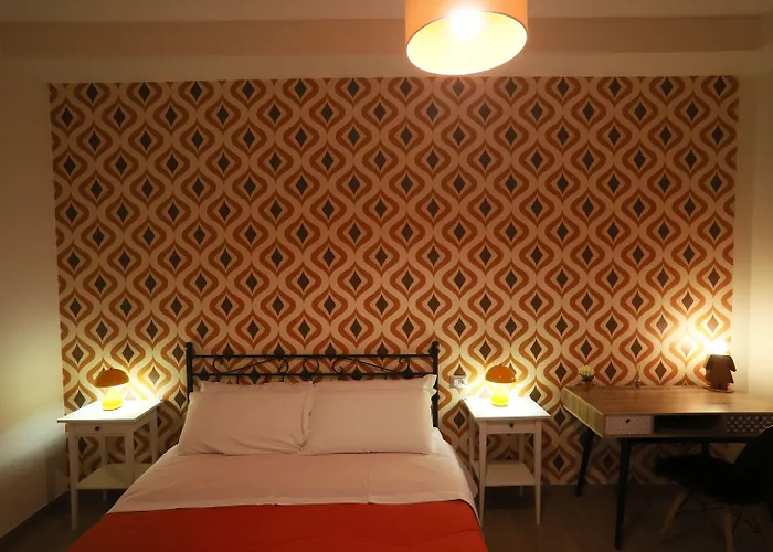 Pensión 1970 Nápoles